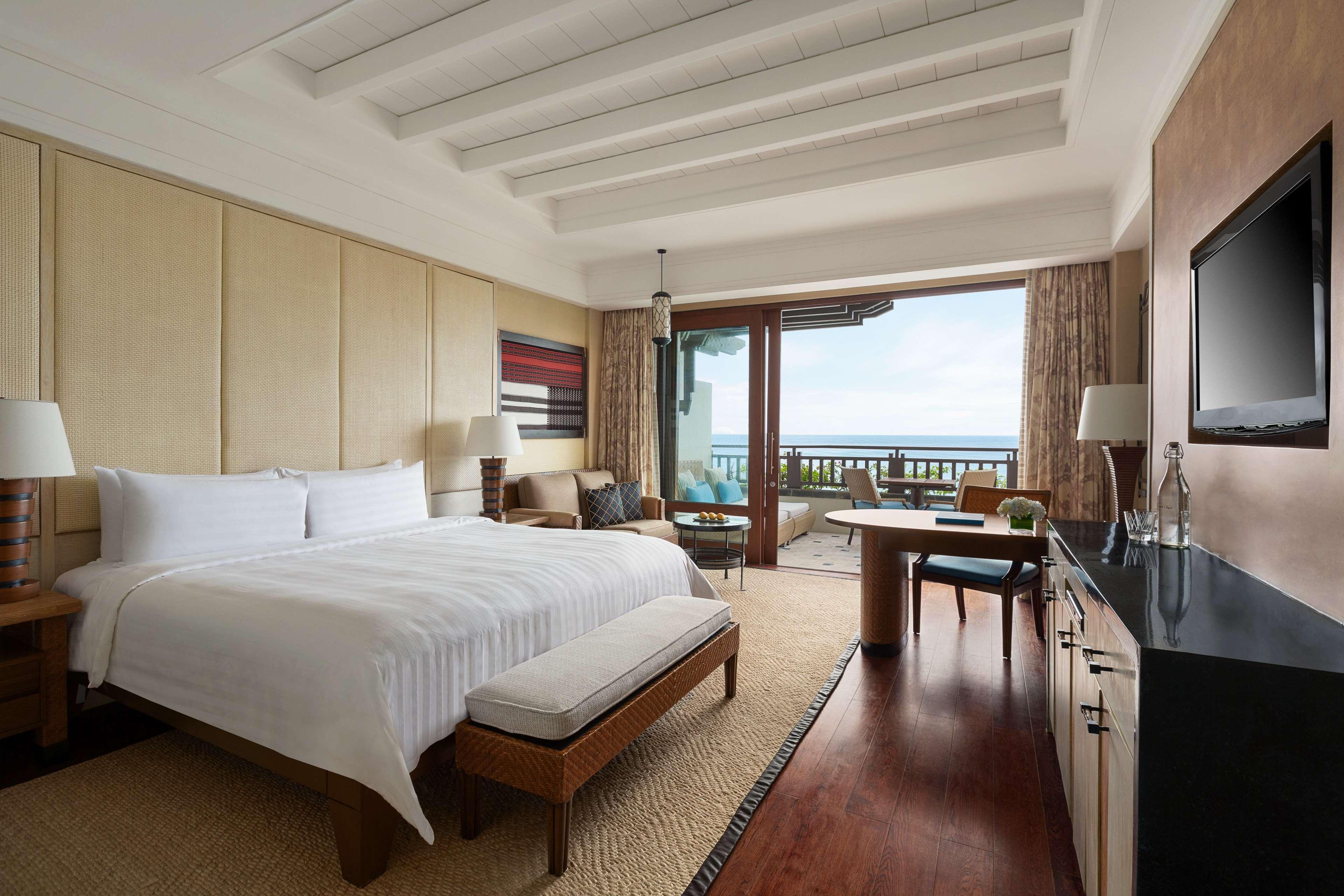 Shangri-La Boracay Extérieur photo Deluxe Ocean View Room